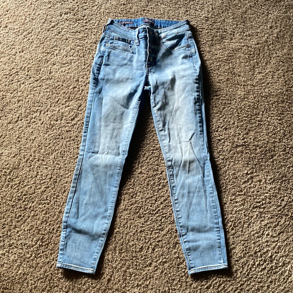 Jeans size 00. Stretchy.